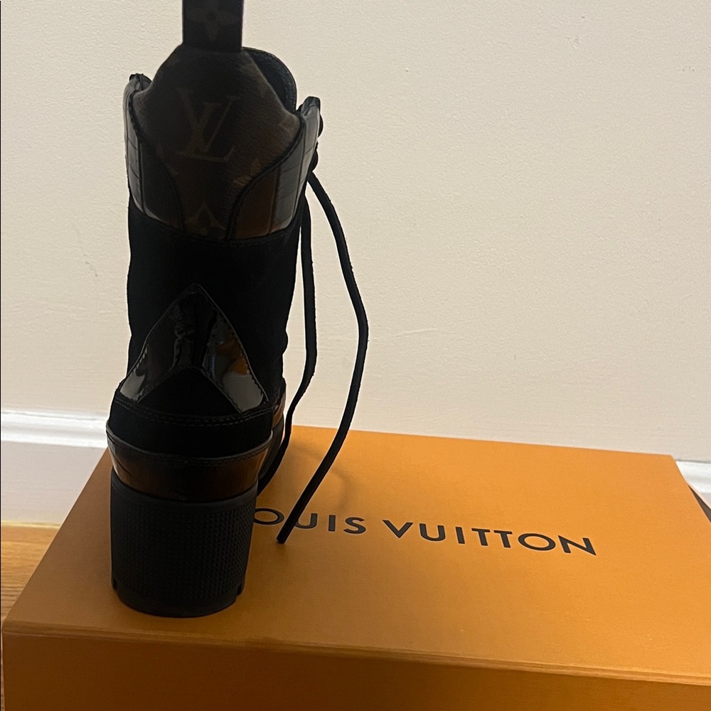 Louis Vuitton Black and Brown Lace-Up Boots - Picture 2 of 5